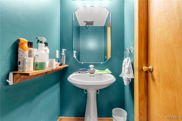 113 Meadow Spring Ln, Amherst, NY 14051 - view of bathroom