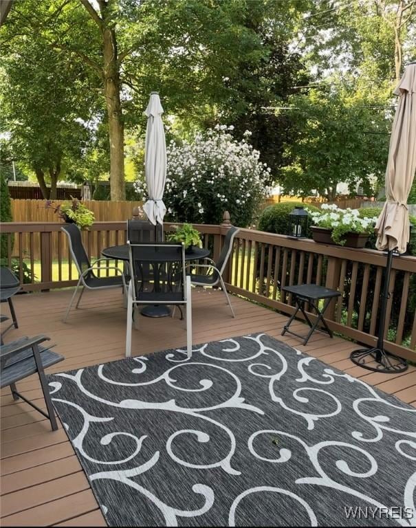 218 Palmdale Dr, Amherst, NY 14221 - deck featuring outdoor dining space