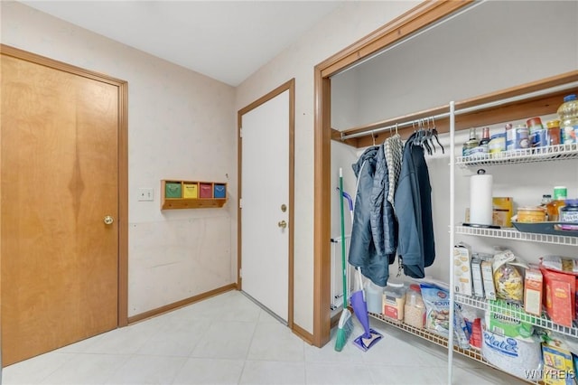 6157 Walnut Creek Ct, Clarence, NY 14051 - view of closet