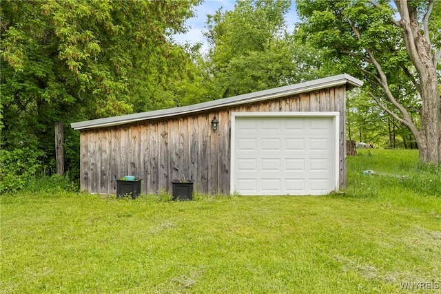 1822 Grover Rd, Aurora, NY 14052 - view of detached garage