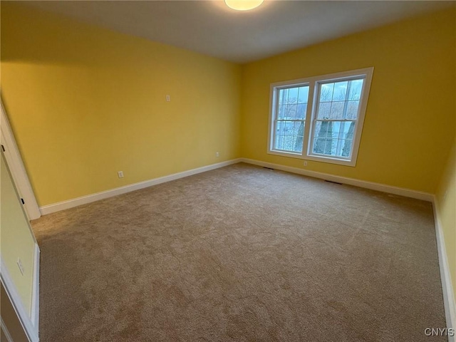 10 Platten Dr, Elbridge, NY 13080 - unfurnished room featuring baseboards and carpet flooring