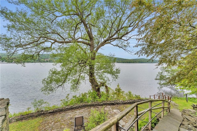 63 Lakeview Dr N, Middlefield, NY 13326 - water view