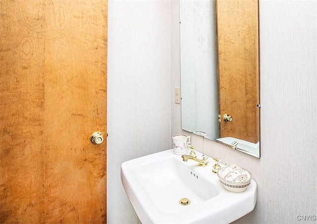 6010 E Lake Rd, Sullivan, NY 13035 - bathroom featuring a sink