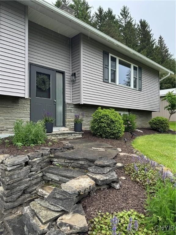 8521 Cazenovia Rd, Pompey, NY 13104 - view of property entrance
