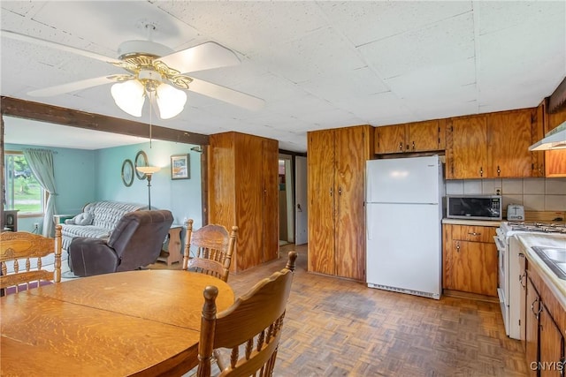 338 Dutch Hill Rd Unit 326, Parish, NY 13167 - dining space featuring ceiling fan