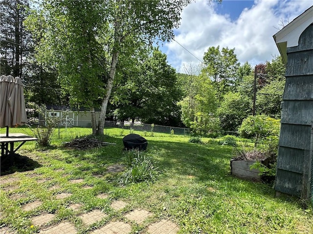 32 Bon Air Ave, Bradford-City, PA 16701 - view of yard