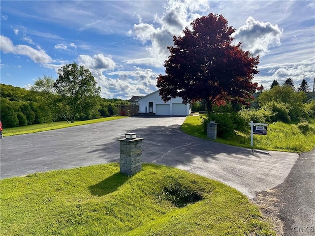 5030 Lincklaen Rd, Cuyler, NY 13158 - view of front of house featuring asphalt driveway