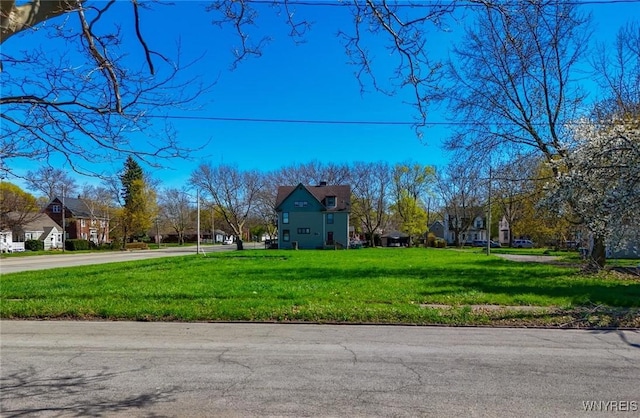 39 Hyde Park Blvd, Niagara Falls, NY 14303