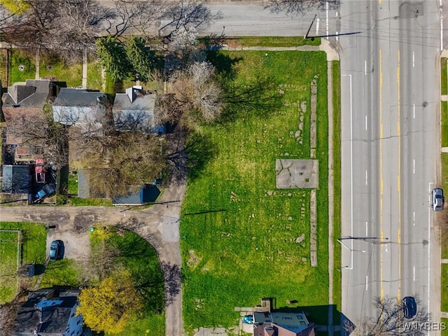 39 Hyde Park Blvd, Niagara Falls, NY 14303