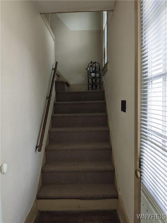 117 N 8th St, Olean-City, NY 14760 - stairs with baseboards