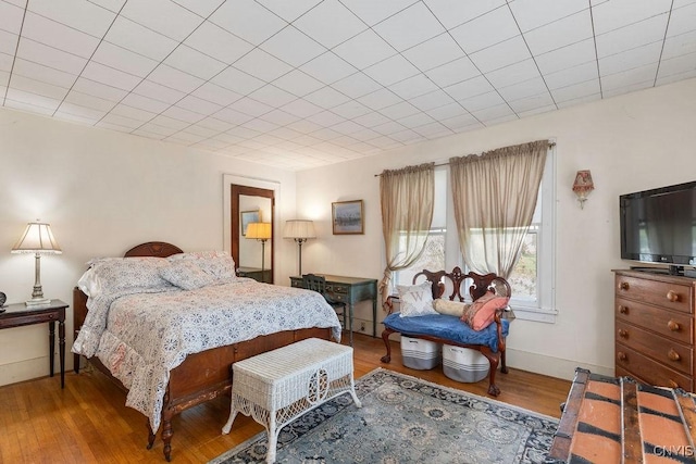 3435 E Lake Rd, Skaneateles, NY 13152 - bedroom with wood finished floors and baseboards