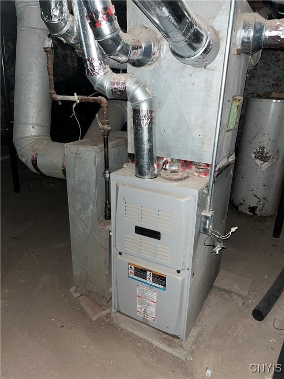 2608 Midland Ave, Syracuse, NY 13205 - utilities featuring heating unit and water heater