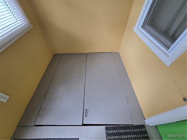 4003 Wood Rd, Albion, NY 14411 - entry to storm shelter