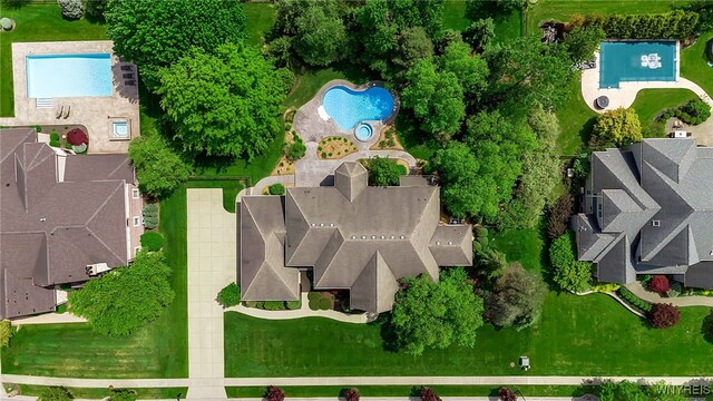 25 Davinci Ct, Amherst, NY 14221 - aerial view of a pool
