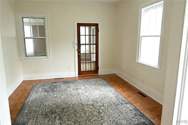 801 Ballantyne Rd, Syracuse, NY 13207 - doorway featuring baseboards