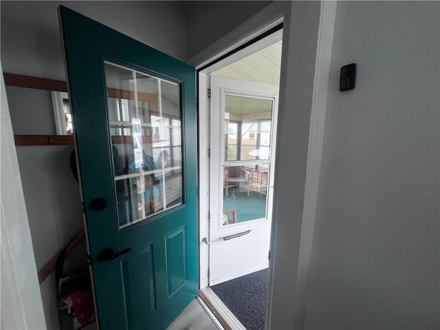 305 S Hoffman St, Elmira-City, NY 14904 - view of entryway