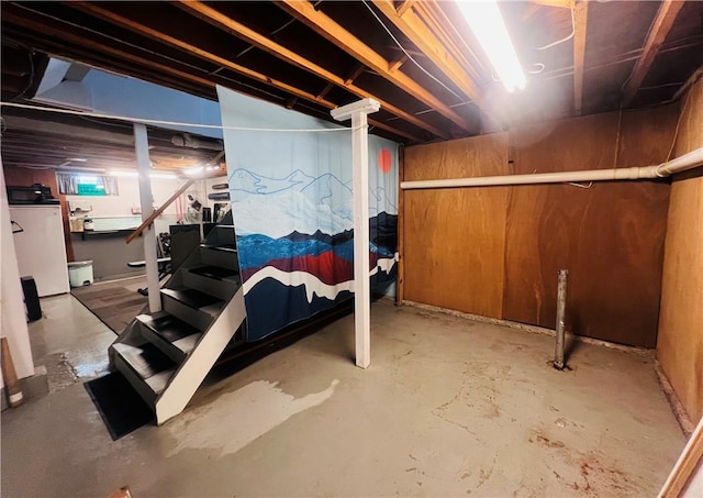 305 S Hoffman St, Elmira-City, NY 14904 - unfinished below grade area with washer / dryer
