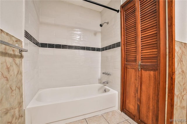 421 E Utica St, Buffalo, NY 14208 - full bath featuring bathtub / shower combination and tile patterned flooring