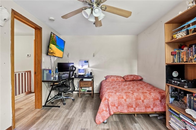 79 Windermere Blvd, Amherst, NY 14226 - bedroom with wood finished floors, a desk, and ceiling fan