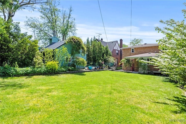 79 Windermere Blvd, Amherst, NY 14226 - view of grassy yard