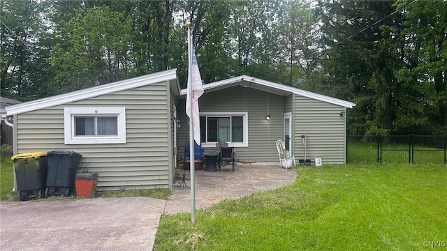 3099 Hope Pl, Lysander, NY 13027 - back of property with a patio
