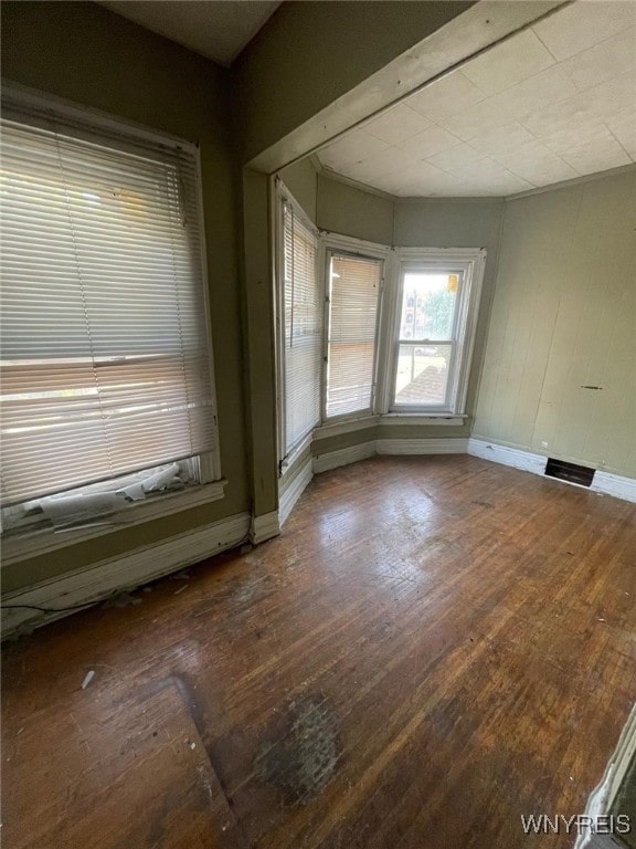 500 Massachusetts Ave, Buffalo, NY 14213 - spare room featuring baseboards and wood finished floors