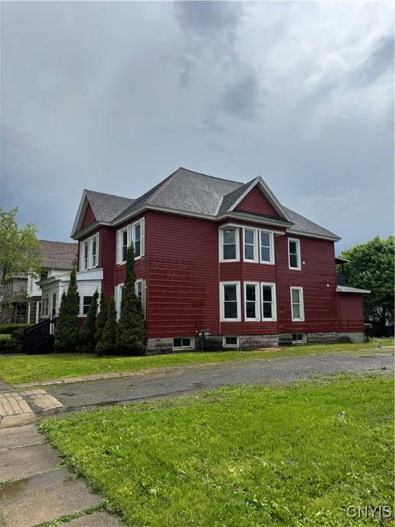 924 Academy St, Watertown City, NY 13601 - photo 2