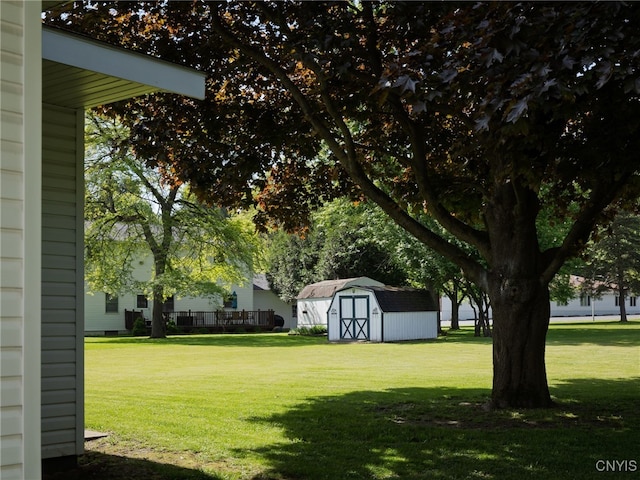 1120 Temple St, Watertown-City, NY 13601 - view of grassy yard