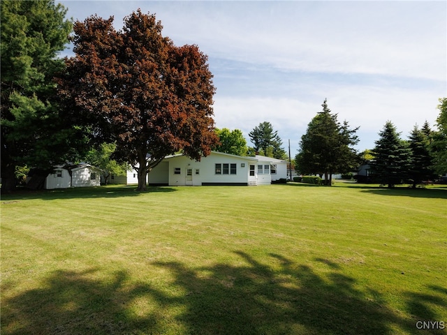 1120 Temple St, Watertown-City, NY 13601 - view of green lawn