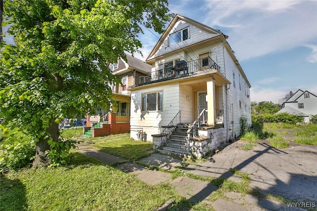 110 Saint Louis Ave, Buffalo, NY 14211 - view of front of house with a balcony