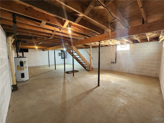 6 Heather Woods Ct, Skaneateles, NY 13152 - below grade area with electric water heater and stairs
