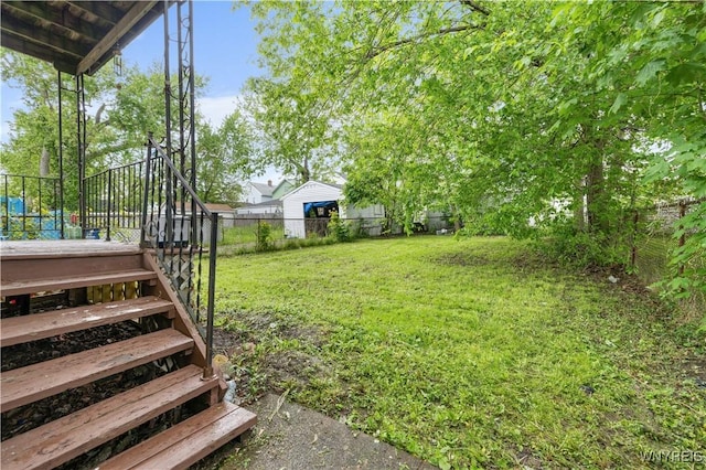 204 Crowley Ave, Buffalo, NY 14207 - view of yard with stairs