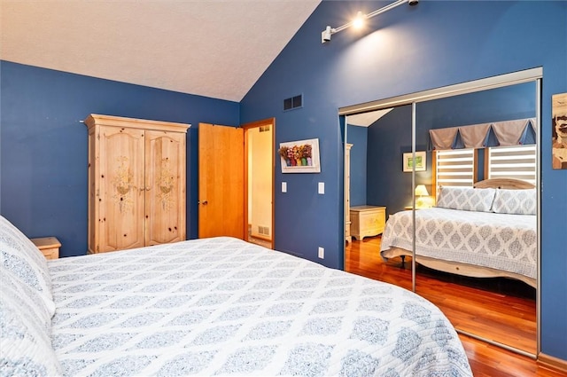 41 Pond Valley Cir, Penfield, NY 14526 - bedroom with wood finished floors and high vaulted ceiling