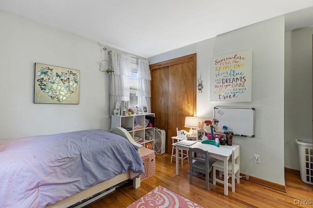 622 Stinard Ave, Syracuse, NY 13207 - bedroom featuring wood finished floors