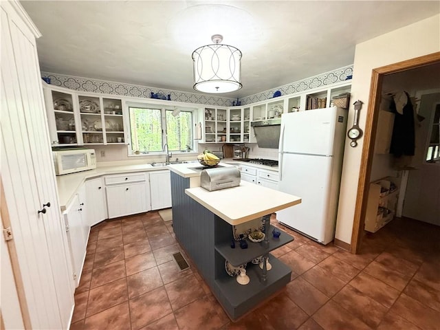 1476 Grange Hall Rd, Junius, NY 14532 - kitchen featuring white appliances, open shelves, a sink, a center island, and light countertops