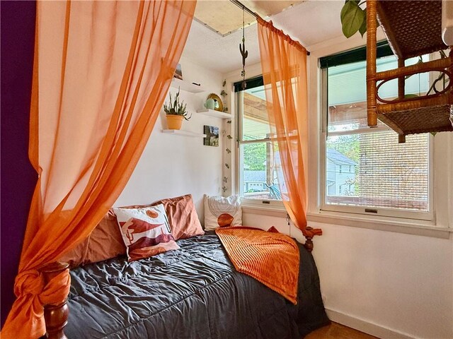 25 Woodside Ave, Oneonta-City, NY 13820 - bedroom with baseboards
