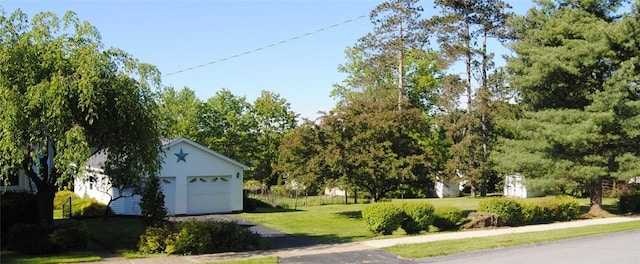 202 Birch St, Kane Boro, PA 16735 - view of green lawn featuring an outbuilding