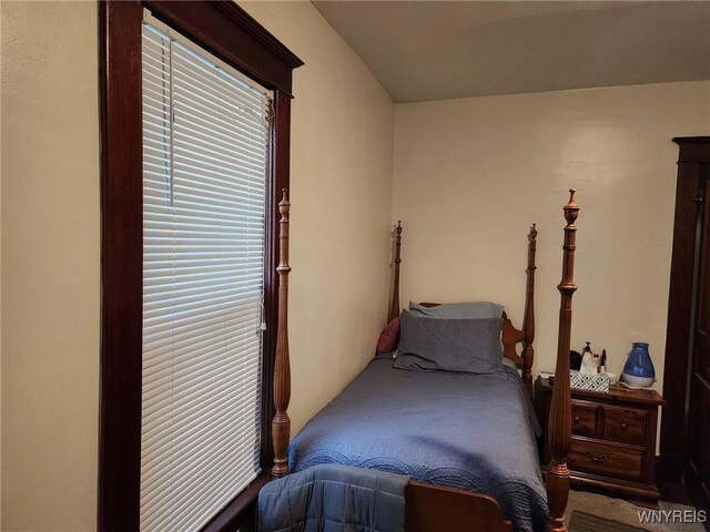 158 Keil St, North Tonawanda, NY 14120 - bedroom featuring carpet floors