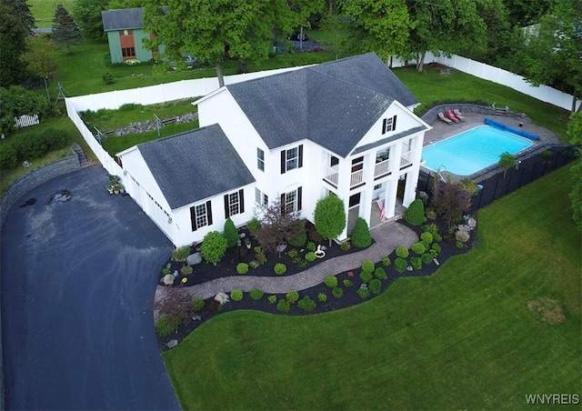 4786 Ormonde Dr, Cazenovia, NY 13035 - view of subject property featuring a pool