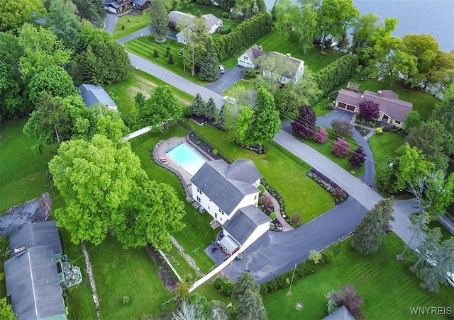 4786 Ormonde Dr, Cazenovia, NY 13035 - aerial overview of property's location with a pool