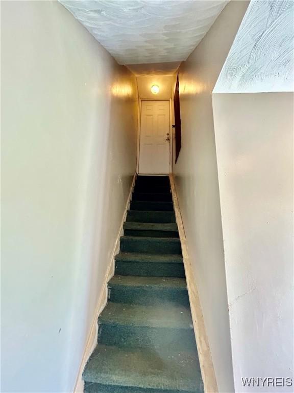 514 88th St, Niagara Falls, NY 14304 - photo 9