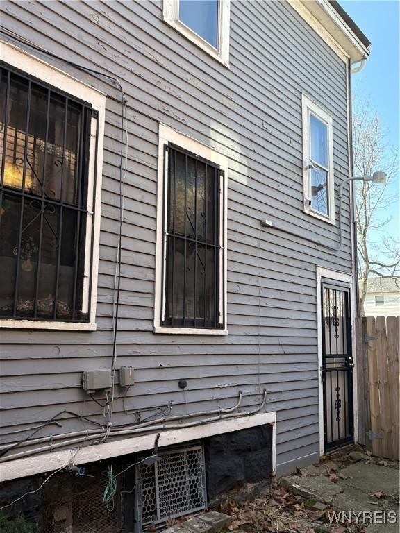 360 Watson St, Buffalo, NY 14212 - view of property exterior