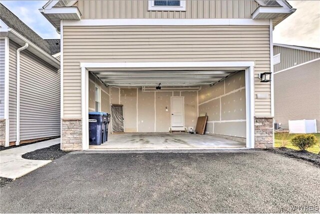 173 Sandstone Cir, Grand Island, NY 14072 - photo 3
