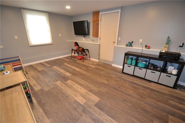2314 Vandy Dr, Macedon, NY 14522 - playroom featuring wood finished floors, baseboards, and recessed lighting
