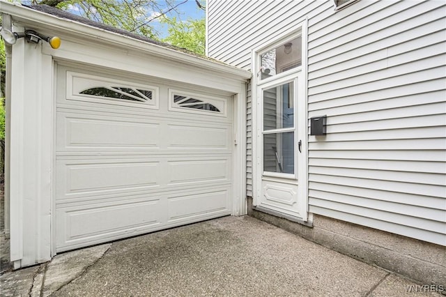 370 Mount Vernon Rd, Amherst, NY 14226 - garage featuring driveway