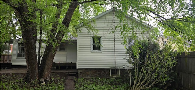 12034 Washington St, Wolcott, NY 14590 - view of side of home