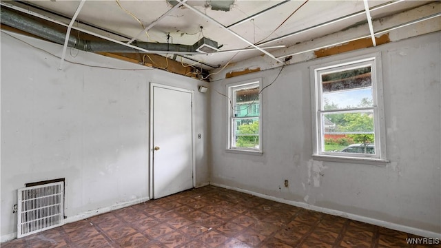 318 14th St, Buffalo, NY 14213 - view of below grade area