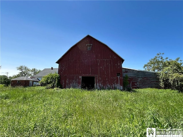 12298 Alleghany Rd, Hanover, NY 14136 - view of barn