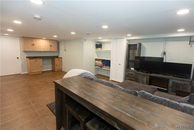 50 Cambria St, Lancaster, NY 14086 - dining space featuring recessed lighting