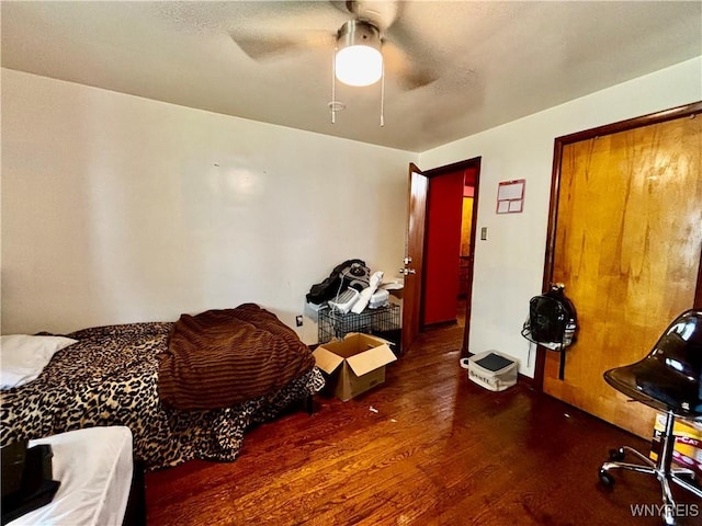 761 4th St, Niagara Falls, NY 14301 - bedroom featuring wood finished floors and ceiling fan